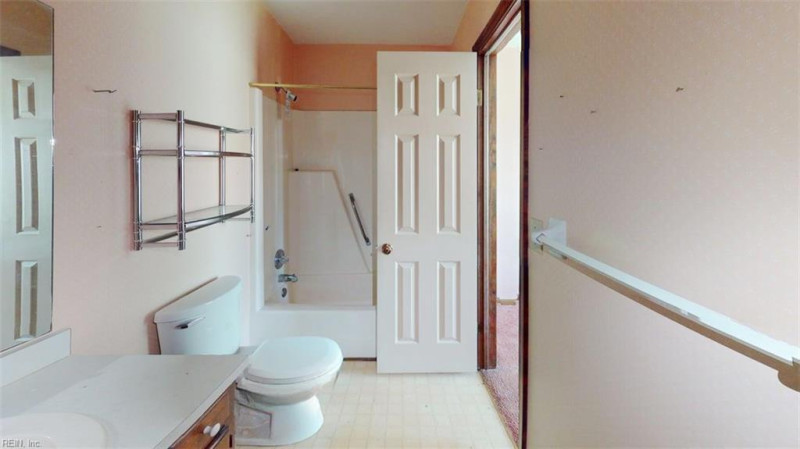 Photo 20 of 39 residential for sale in Chesapeake virginia Photo 20 of 39 residential for sale in Chesapeake virginia