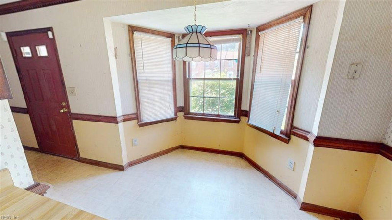 Photo 6 of 39 residential for sale in Chesapeake virginia Photo 6 of 39 residential for sale in Chesapeake virginia