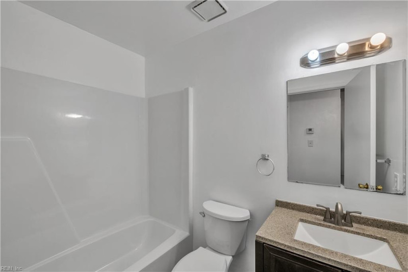 Photo 14 of 25 residential for sale in Virginia Beach virginia