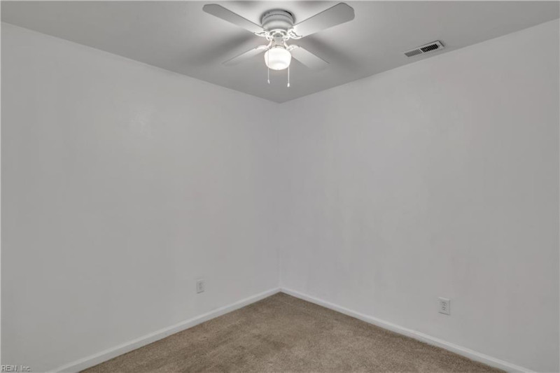 Photo 16 of 25 residential for sale in Virginia Beach virginia