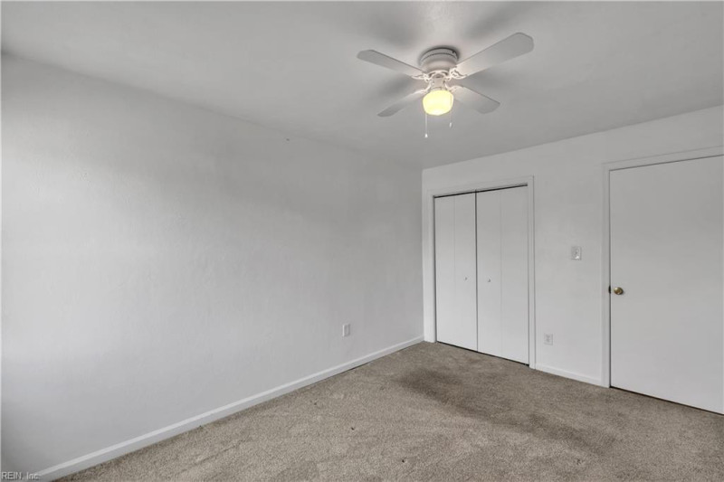 Photo 20 of 25 residential for sale in Virginia Beach virginia