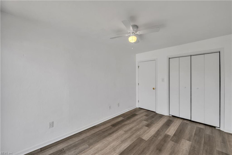 Photo 23 of 25 residential for sale in Virginia Beach virginia