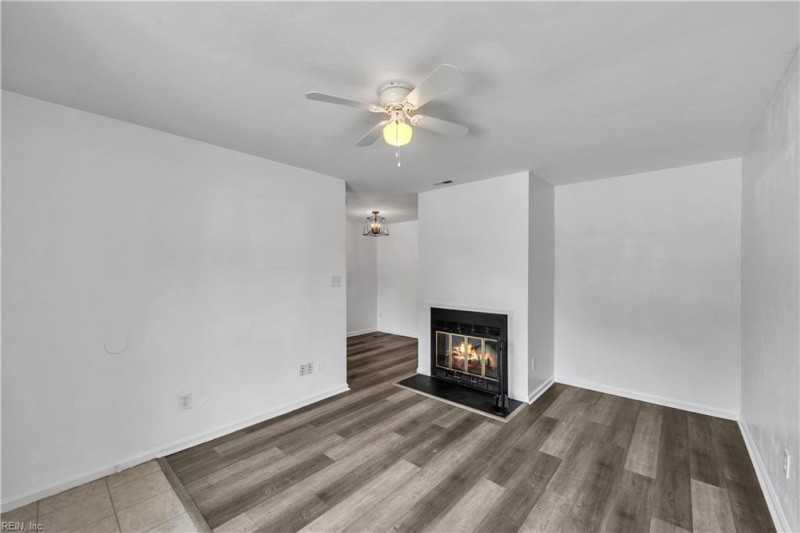 Photo 6 of 25 residential for sale in Virginia Beach virginia