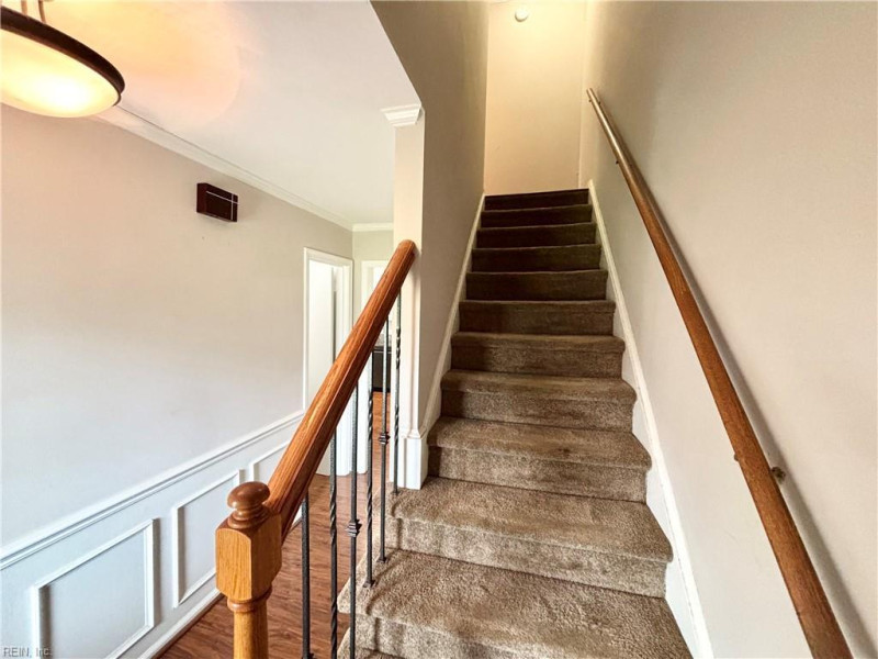 Photo 20 of 46 residential for sale in Hampton virginia