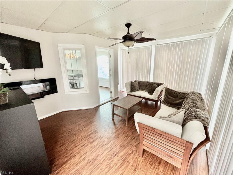 Photo 35 of 46 residential for sale in Hampton virginia