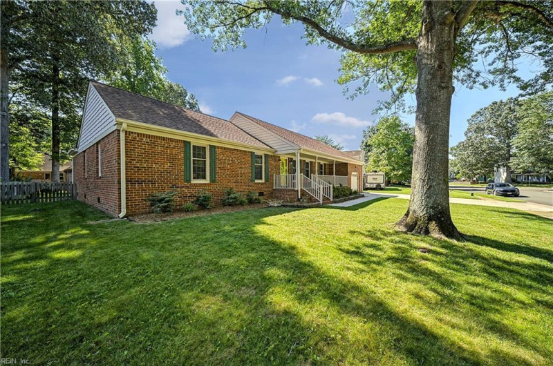 Photo 4 of 44 residential for sale in Chesapeake virginia Photo 4 of 44 residential for sale in Chesapeake virginia