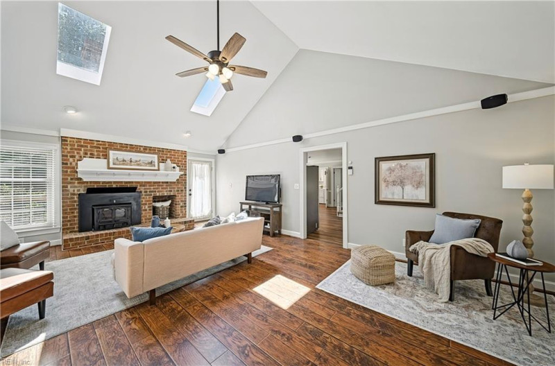 Photo 9 of 44 residential for sale in Chesapeake virginia Photo 9 of 44 residential for sale in Chesapeake virginia