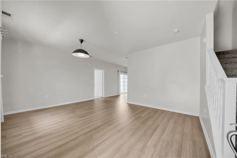 Photo 2 of 48 residential for sale in Chesapeake virginia