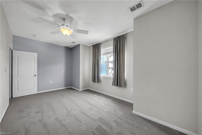 Photo 29 of 48 residential for sale in Chesapeake virginia