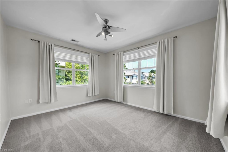 Photo 34 of 48 residential for sale in Chesapeake virginia