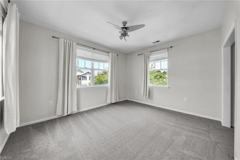 Photo 37 of 48 residential for sale in Chesapeake virginia