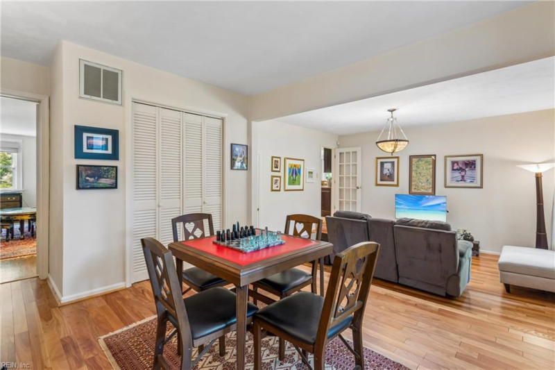 Photo 18 of 48 residential for sale in Norfolk virginia Photo 18 of 48 residential for sale in Norfolk virginia