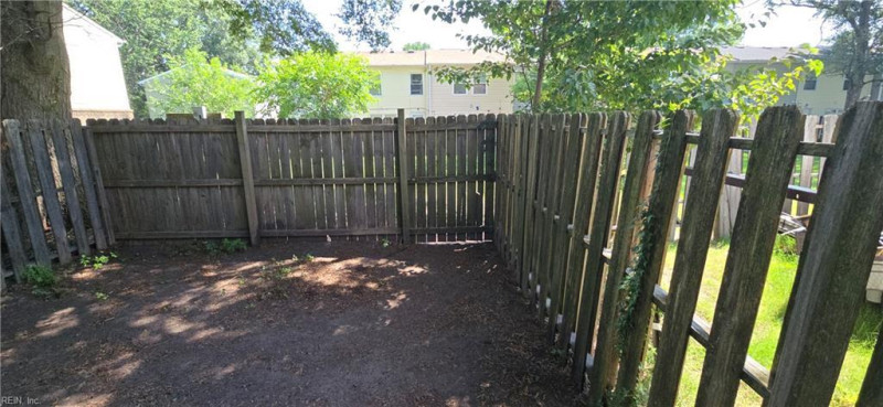 Photo 20 of 26 residential for sale in Portsmouth virginia
