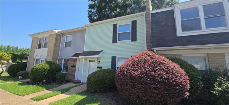 Photo 23 of 26 residential for sale in Portsmouth virginia