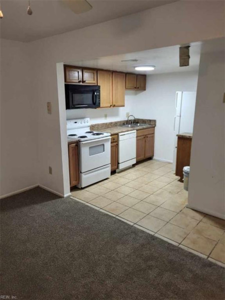 Photo 4 of 26 residential for sale in Portsmouth virginia