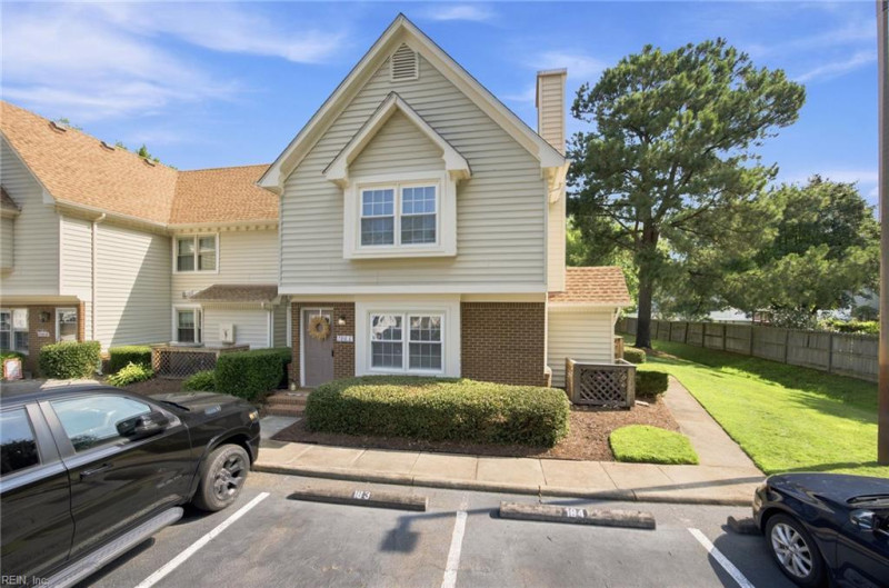 Photo 24 of 27 residential for sale in Chesapeake virginia Photo 24 of 27 residential for sale in Chesapeake virginia