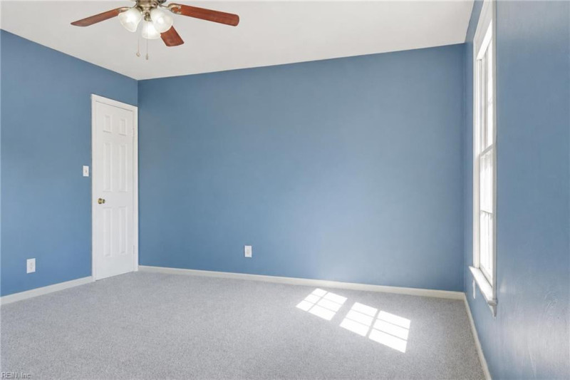 Photo 12 of 21 residential for sale in Virginia Beach virginia