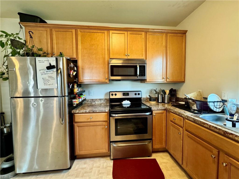 Photo 14 of 40 residential for sale in Norfolk virginia