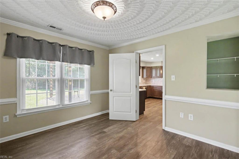 Photo 10 of 48 residential for sale in Chesapeake virginia Photo 10 of 48 residential for sale in Chesapeake virginia