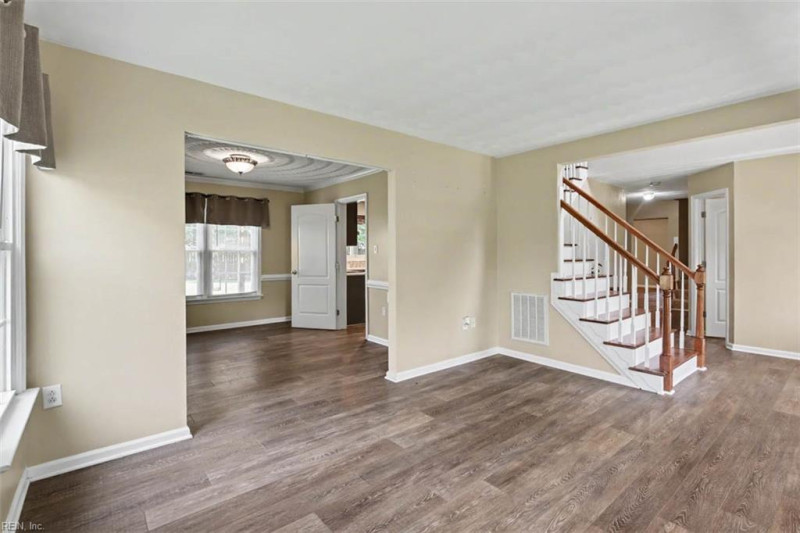 Photo 4 of 48 residential for sale in Chesapeake virginia Photo 4 of 48 residential for sale in Chesapeake virginia