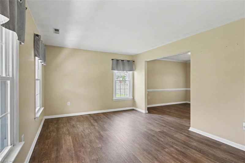 Photo 5 of 48 residential for sale in Chesapeake virginia Photo 5 of 48 residential for sale in Chesapeake virginia