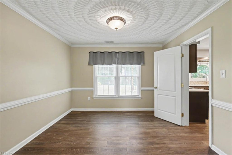 Photo 8 of 48 residential for sale in Chesapeake virginia Photo 8 of 48 residential for sale in Chesapeake virginia