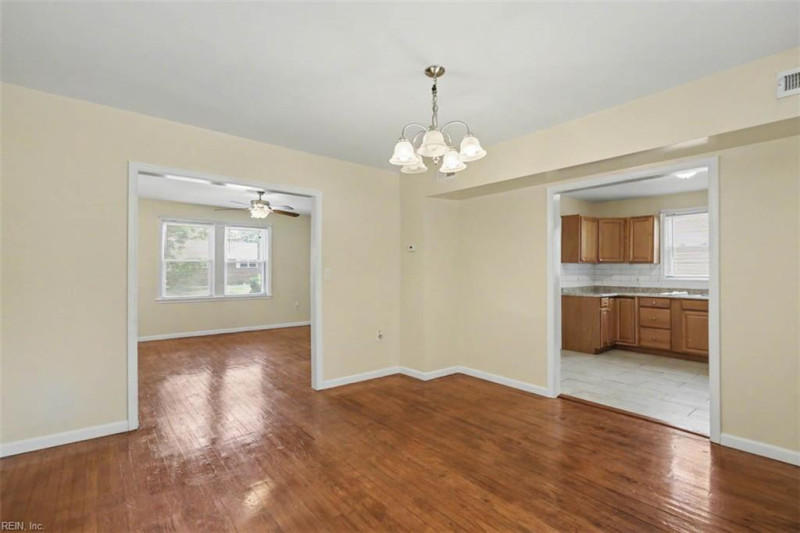 Photo 10 of 43 residential for sale in Newport News virginia Photo 10 of 43 residential for sale in Newport News virginia