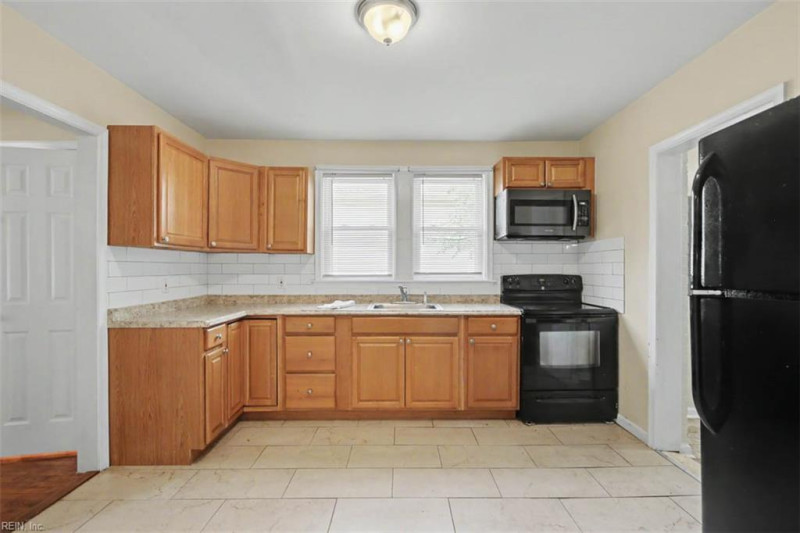 Photo 13 of 43 residential for sale in Newport News virginia Photo 13 of 43 residential for sale in Newport News virginia