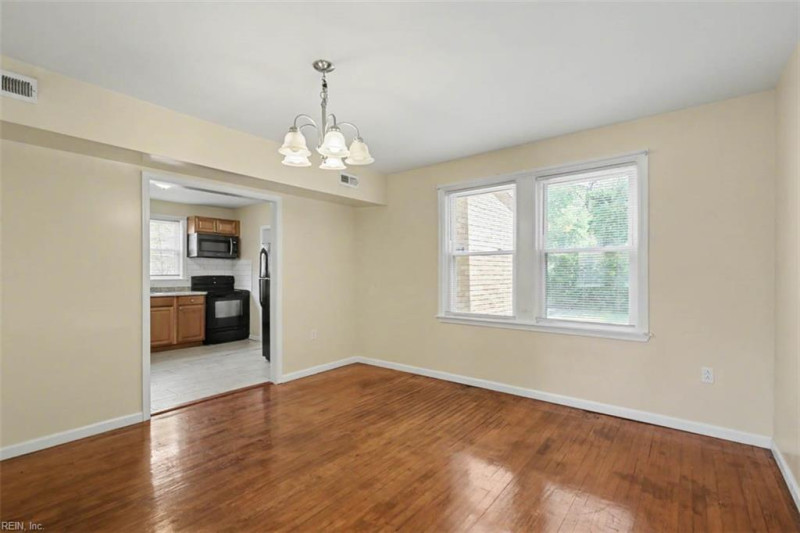 Photo 9 of 43 residential for sale in Newport News virginia Photo 9 of 43 residential for sale in Newport News virginia