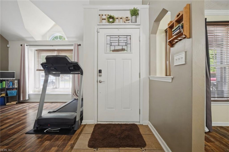 Photo 7 of 49 residential for sale in Hampton virginia