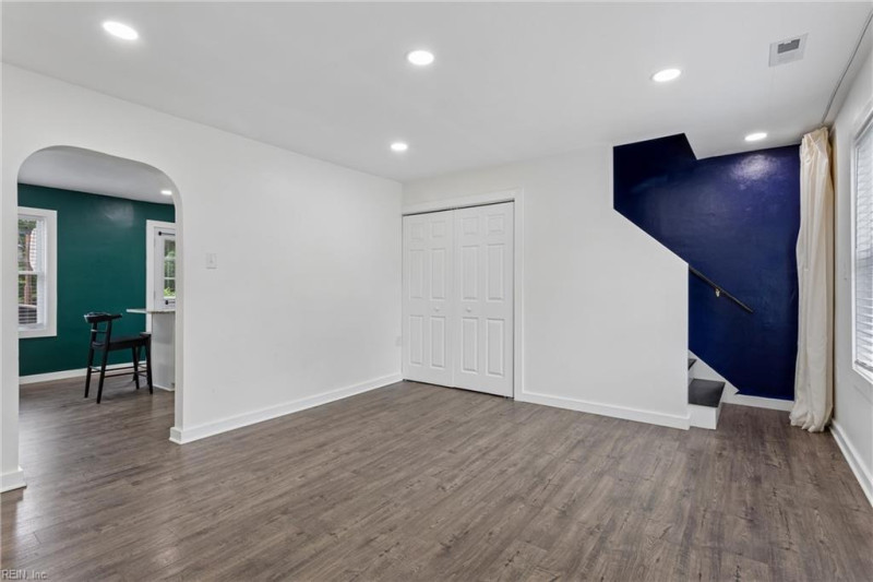 Photo 6 of 36 residential for sale in Hampton virginia Photo 6 of 36 residential for sale in Hampton virginia