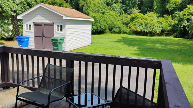 Photo 14 of 35 residential for sale in Suffolk virginia