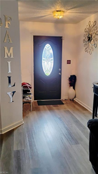 Photo 16 of 35 residential for sale in Suffolk virginia