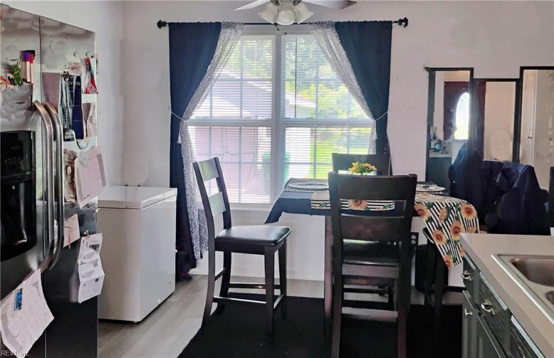Photo 20 of 35 residential for sale in Suffolk virginia