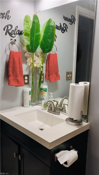 Photo 30 of 35 residential for sale in Suffolk virginia
