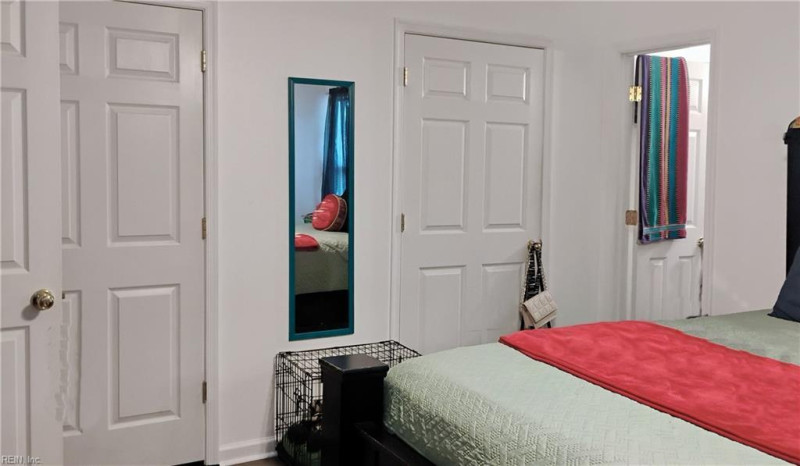 Photo 31 of 35 residential for sale in Suffolk virginia