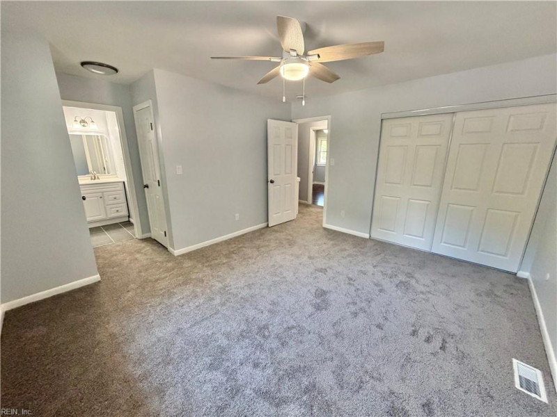 Photo 33 of 50 residential for sale in Chesapeake virginia Photo 33 of 50 residential for sale in Chesapeake virginia