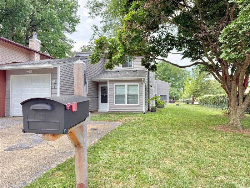 Photo 4 of 50 residential for sale in Chesapeake virginia Photo 4 of 50 residential for sale in Chesapeake virginia