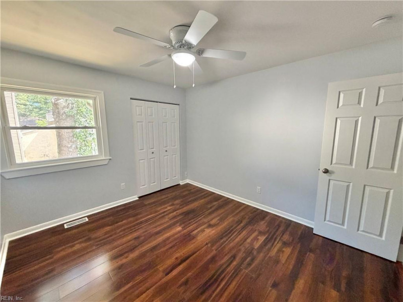 Photo 40 of 50 residential for sale in Chesapeake virginia Photo 40 of 50 residential for sale in Chesapeake virginia