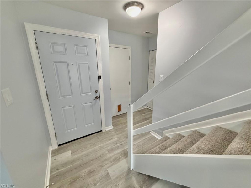 Photo 6 of 50 residential for sale in Chesapeake virginia Photo 6 of 50 residential for sale in Chesapeake virginia