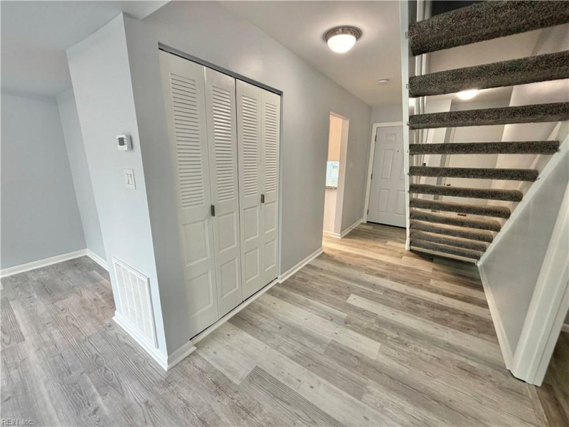Photo 7 of 50 residential for sale in Chesapeake virginia Photo 7 of 50 residential for sale in Chesapeake virginia