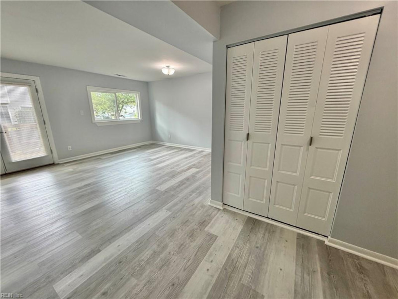 Photo 8 of 50 residential for sale in Chesapeake virginia Photo 8 of 50 residential for sale in Chesapeake virginia