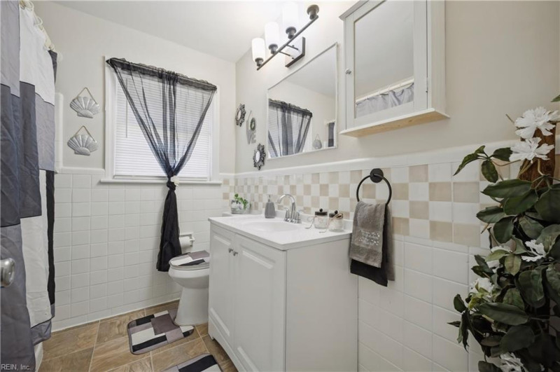 Photo 15 of 37 residential for sale in Norfolk virginia Photo 15 of 37 residential for sale in Norfolk virginia