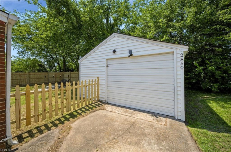 Photo 25 of 37 residential for sale in Norfolk virginia Photo 25 of 37 residential for sale in Norfolk virginia