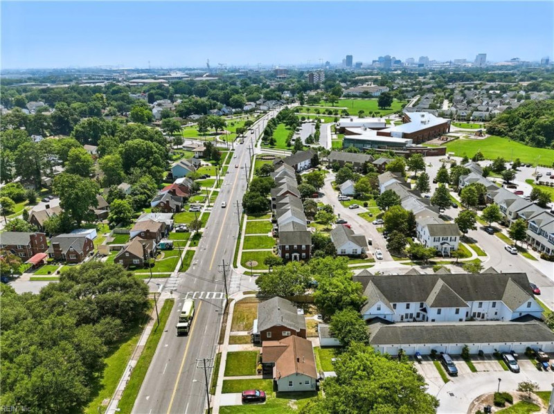 Photo 33 of 37 residential for sale in Norfolk virginia Photo 33 of 37 residential for sale in Norfolk virginia