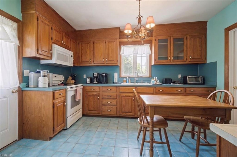 Photo 12 of 48 residential for sale in Chesapeake virginia Photo 12 of 48 residential for sale in Chesapeake virginia