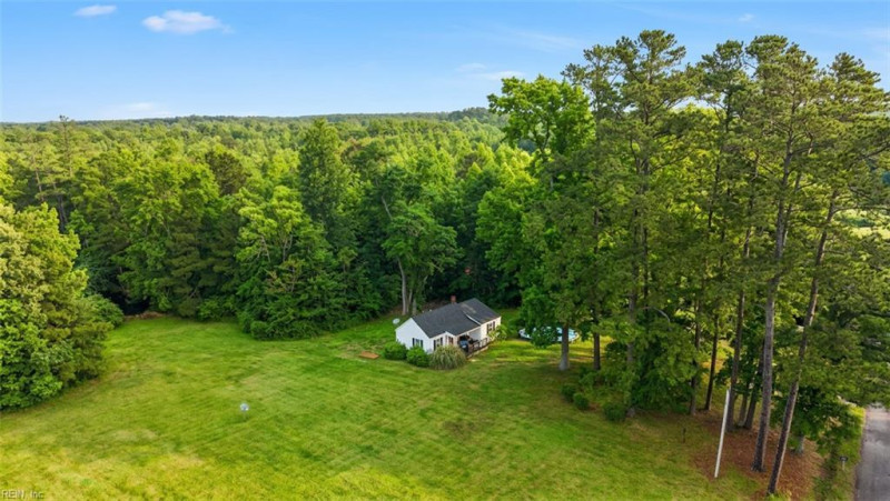 Photo 33 of 48 residential for sale in Chesapeake virginia Photo 33 of 48 residential for sale in Chesapeake virginia