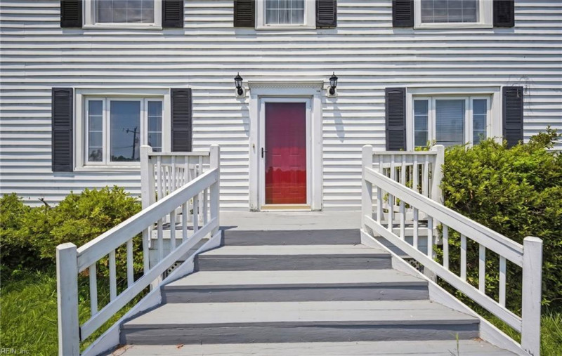 Photo 6 of 48 residential for sale in Chesapeake virginia Photo 6 of 48 residential for sale in Chesapeake virginia