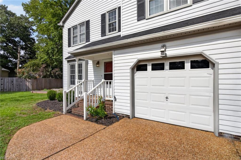Photo 3 of 50 residential for sale in Newport News virginia Photo 3 of 50 residential for sale in Newport News virginia