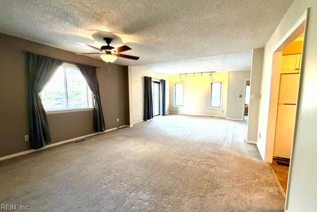 Photo 6 of 21 residential for sale in Virginia Beach virginia